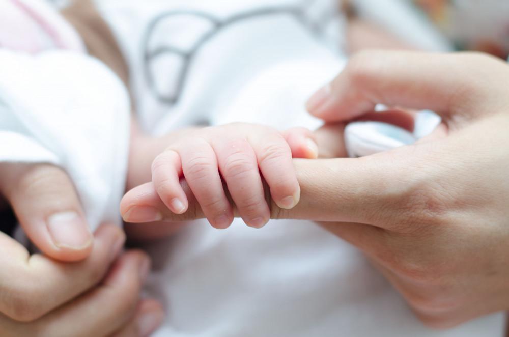 Pampers Delivers Its Smallest Diaper Ever for the Tiniest Premature ...