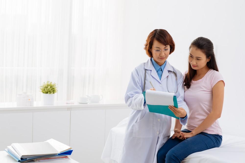 What to Expect From Your First Mammogram
